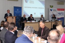 Reforma edukacji - spotkanie z samorządami w Płońsku  