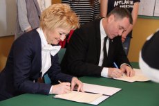 Podpisanie listu intencyjnego pomiędzy Mazowieckim Kuratorem Oświaty i Prezesem Zarządu Polskiej Fundacji Narodowej.  