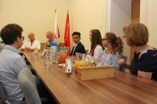 Spotkanie Mazowieckiego Kuratora Oświaty z uczniami z Płońska  